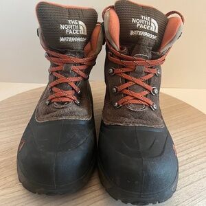 The North Face Boy’s Heatseeker Waterproof Winter Boots | Size 6